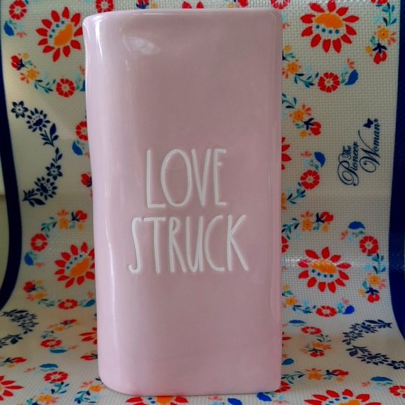 Rae Dunn Love Struck Vase Valentine's Day - Picture 1 of 5